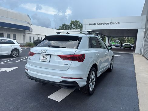 Used 2025 Audi Q3 2.0T Premium Plus AWD/4WD image 5