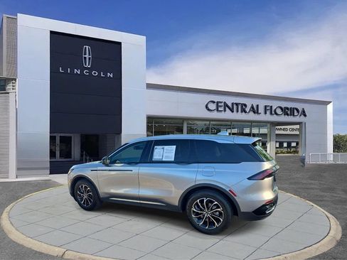 Certified 2024 Lincoln Nautilus Premier w/ Equipment Group 102A AWD/4WD image 5