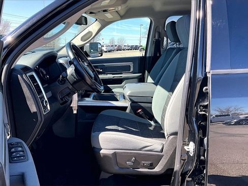 Used 2020 RAM 1500 Classic Warlock image 22