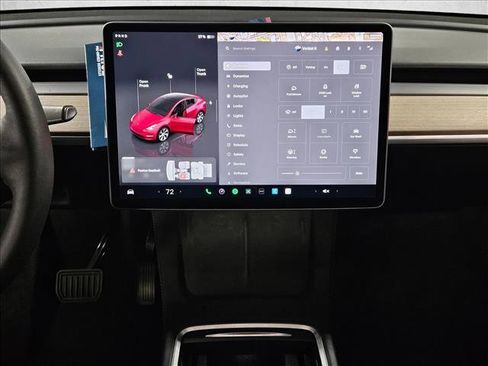 Used 2024 Tesla Model Y Long Range image 14