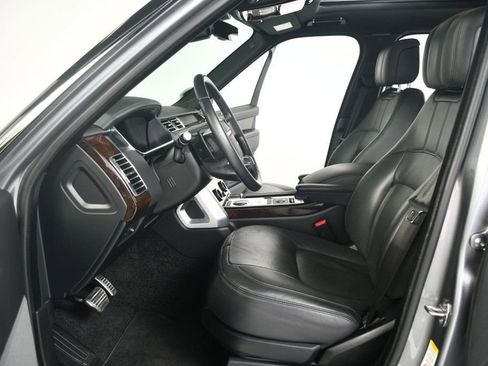 Used 2021 Land Rover Range Rover P525 Westminster Edition image 29