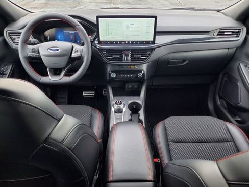 Used 2024 Ford Escape ST-Line w/ Tech Pack #1 image 7