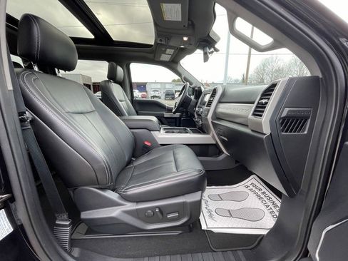 Used 2020 Ford F250 Lariat image 23