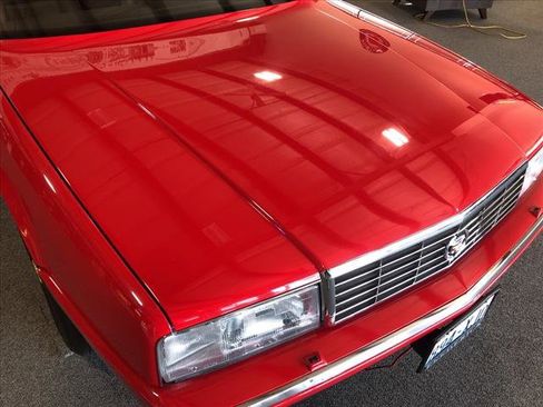 Used 1990 Cadillac Allante FWD image 6