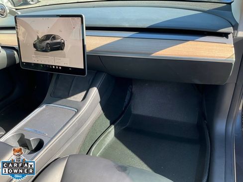 Used 2022 Tesla Model 3 Long Range AWD/4WD image 71