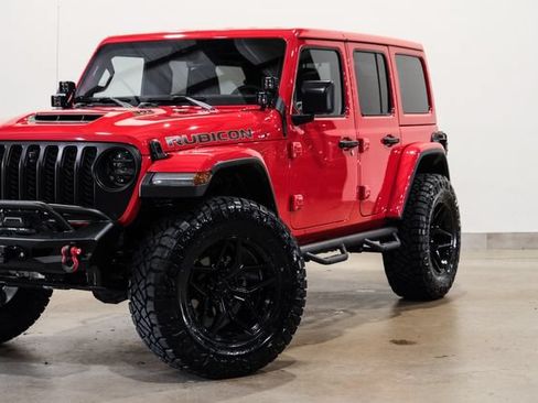 Used 2023 Jeep Wrangler Unlimited Rubicon 392 w/ Trailer Tow Package AWD/4WD image 25