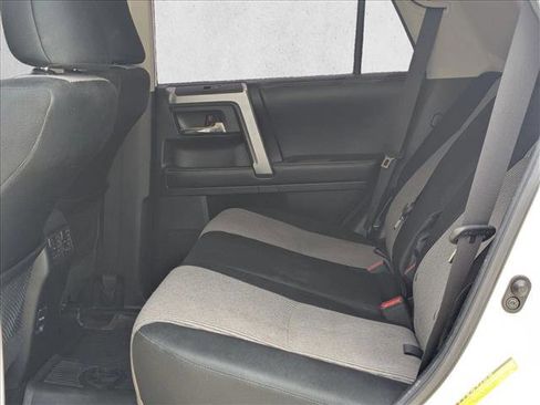 Used 2019 Toyota 4Runner SR5 AWD/4WD image 19