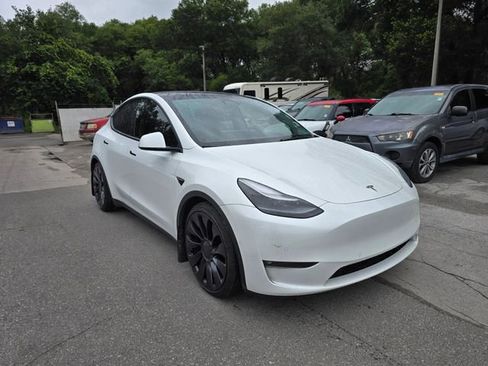 Used 2022 Tesla Model Y Performance AWD/4WD image 1