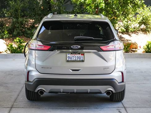 Used 2020 Ford Edge SEL w/ Convenience Package FWD image 5