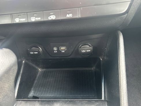 Used 2018 Hyundai Tucson SE w/ Cargo Package image 29