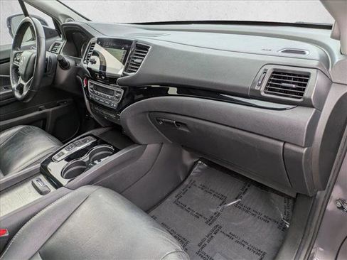 Used 2020 Honda Pilot Touring image 26
