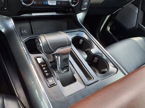 Used 2022 Ford F150 Lariat w/ Equipment Group 502A High image 30