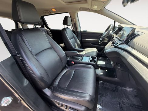 Used 2025 Honda Odyssey EX-L image 19