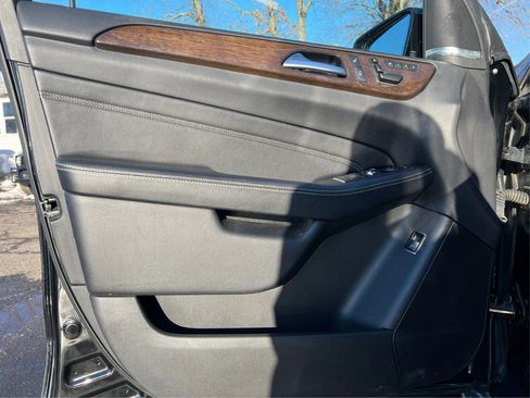 Used 2015 Mercedes-Benz ML 350 4MATIC image 16