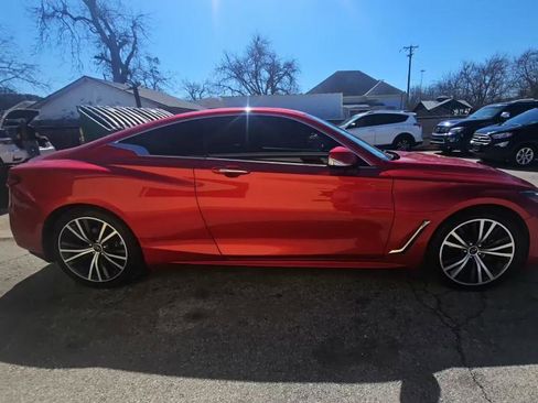 Used 2022 INFINITI Q60 3.0t Luxe w/ Essential Package image 2