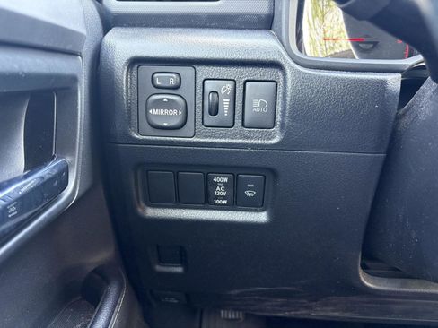 Used 2023 Toyota 4Runner SR5 Premium w/ Moonroof Package AWD/4WD image 13