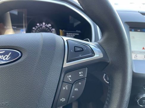 Certified 2017 Ford Edge SEL w/ Equipment Group 201A AWD/4WD image 11