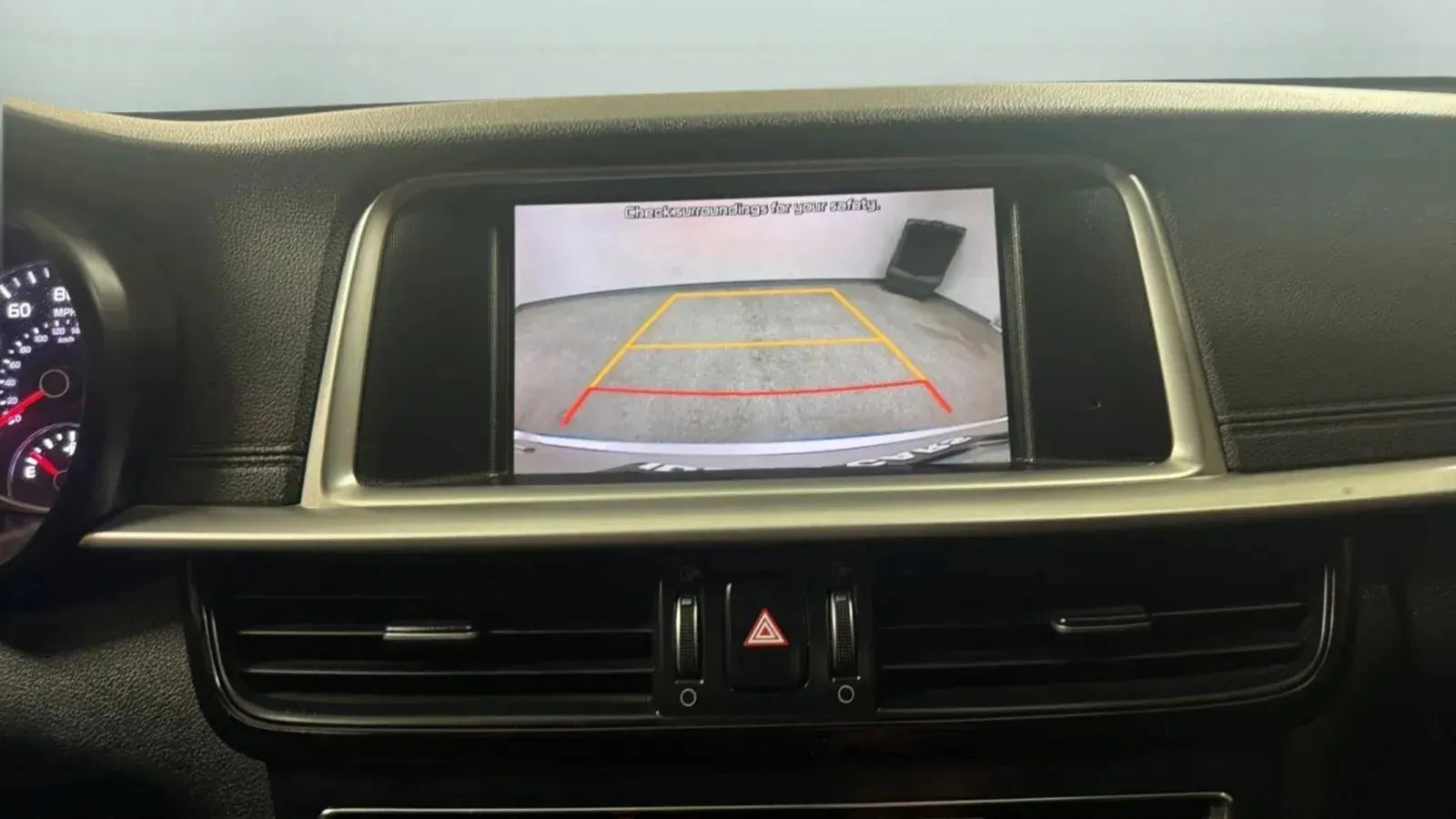Used 2020 Kia Optima LX FWD image 14