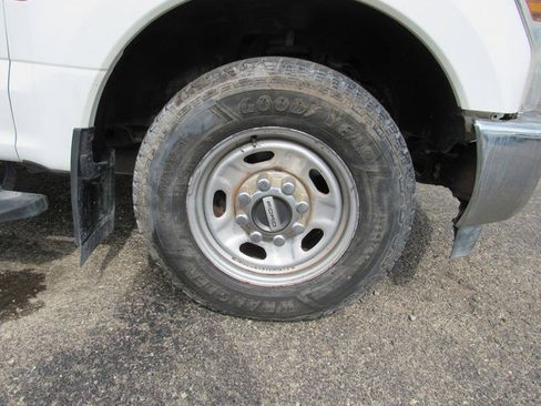 Used 2018 Ford F250 XL w/ Power Equipment Group RWD image 10