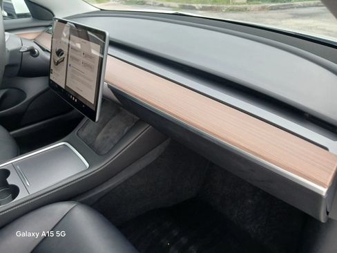 Used 2023 Tesla Model 3 Standard Range RWD image 16