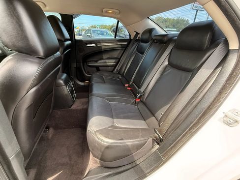 Used 2019 Chrysler 300 Touring L w/ Quick Order Package 22F RWD image 12
