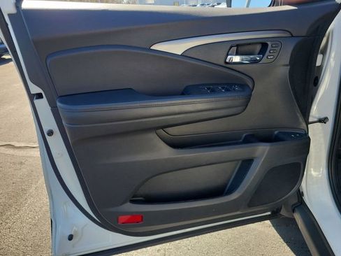 Used 2022 Honda Pilot Special Edition image 39