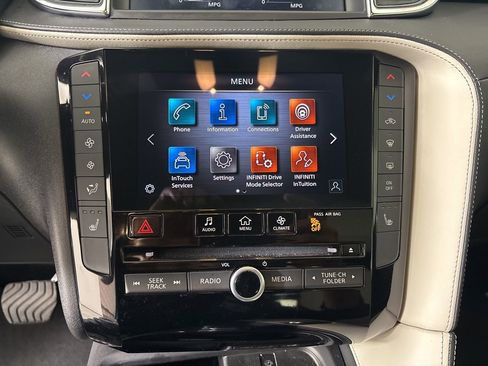 Used 2025 INFINITI QX55 Luxe w/ Cargo Package image 19