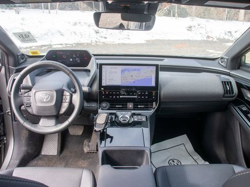 Used 2023 Toyota bZ4X AWD w/ Weather Package image 15