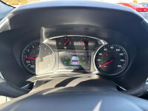 Used 2024 Chevrolet Equinox Premier image 21