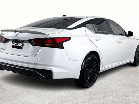 New 2026 Nissan Altima 2.5 SV w/ SV Special Edition Package FWD image 40