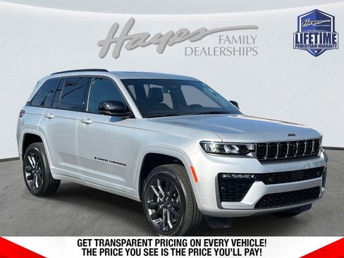 New 2026 Jeep Grand Cherokee Limited Reserve AWD/4WD image 1