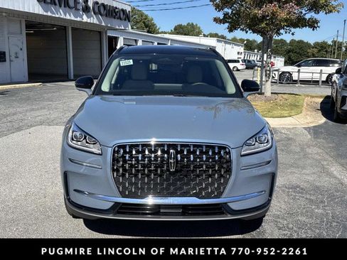 New 2026 Lincoln Corsair Reserve w/ Rear Removable Package Tray image 2