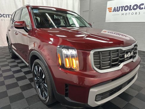 Used 2023 Kia Telluride SX Prestige image 2