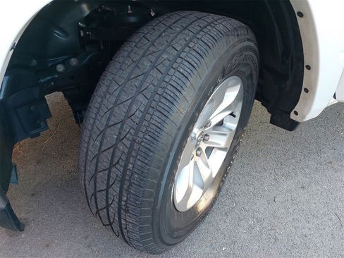 Used 2020 RAM 1500 Laramie image 40