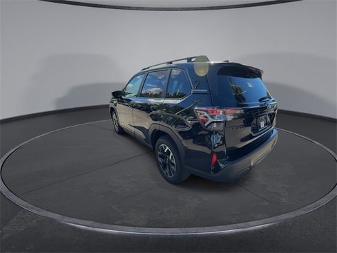 New 2025 Subaru Forester Premium image 6