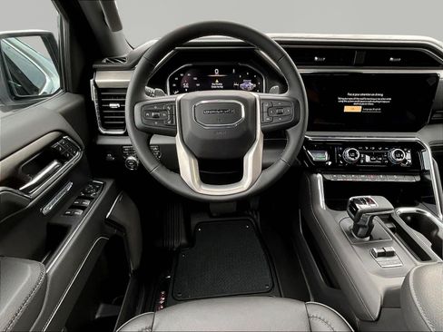 New 2026 GMC Sierra 1500 Denali w/ Denali Reserve Package AWD/4WD image 9