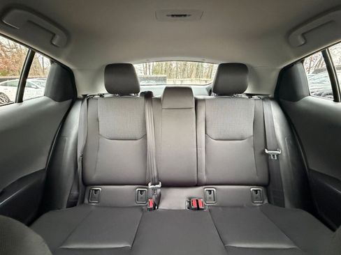 Used 2025 Toyota Prius LE image 36