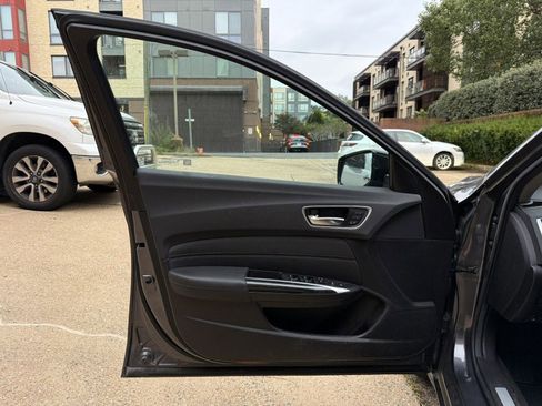 Used 2020 Acura TLX V6 SH-AWD image 10