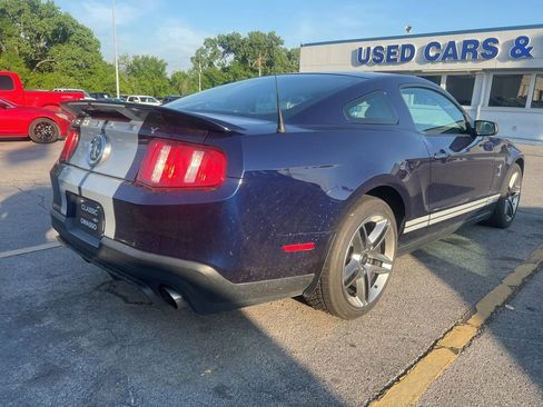 Used 2010 Ford Mustang Shelby GT500 RWD image 4