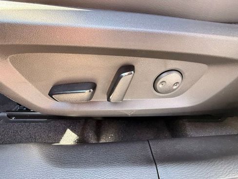 New 2026 Nissan Rogue SL AWD/4WD image 12