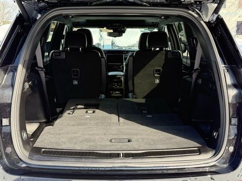 Certified 2024 Jeep Grand Cherokee L Altitude image 12