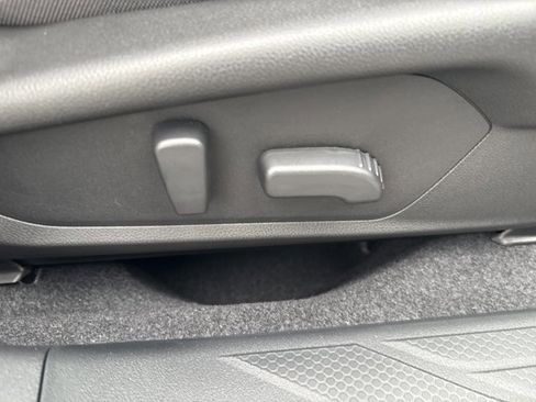 New 2026 Subaru Outback Touring XT image 10