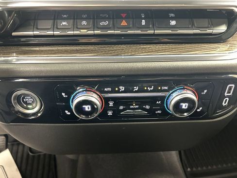 Certified 2023 GMC Sierra 1500 Elevation AWD/4WD image 17