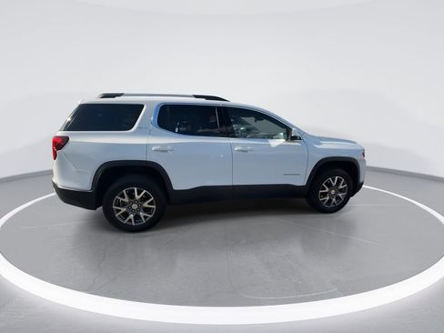 Used 2023 GMC Acadia SLT FWD image 9