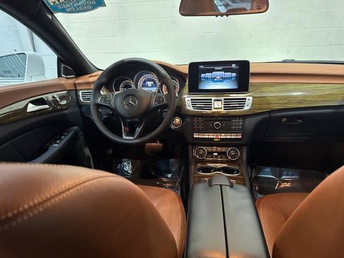 Used 2016 Mercedes-Benz CLS 400 image 55
