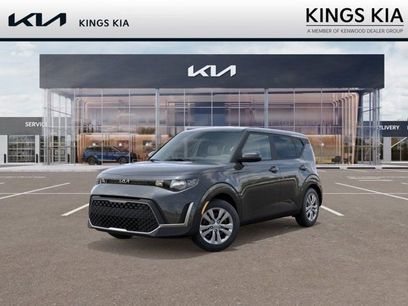 New 2025 Kia Soul LX