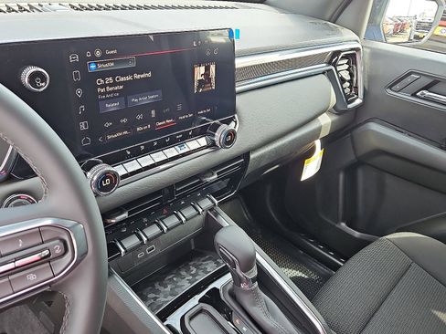 New 2026 GMC Canyon Elevation w/ Convenience Package image 18