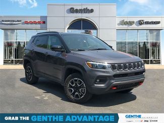 Used 2024 Jeep Compass Trailhawk w/ Trailhawk Elite Group video 1