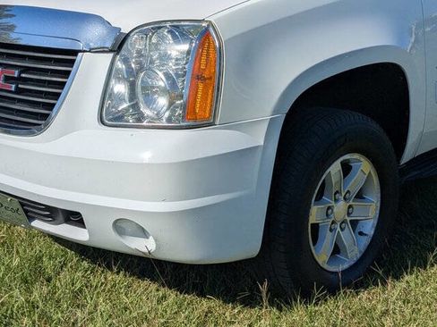 Used 2014 GMC Yukon SLE image 9