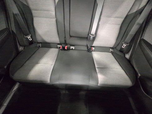 Used 2023 Nissan Rogue SV AWD/4WD image 23